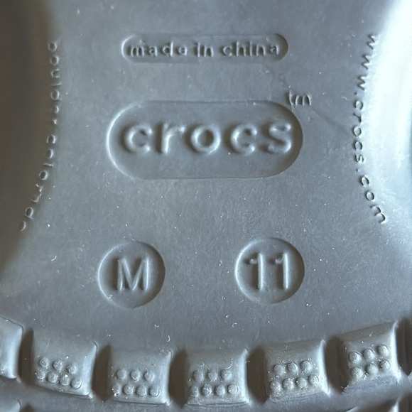 Crocs Blue Camo Croc Band Flip Flops - Picture 12 of 12